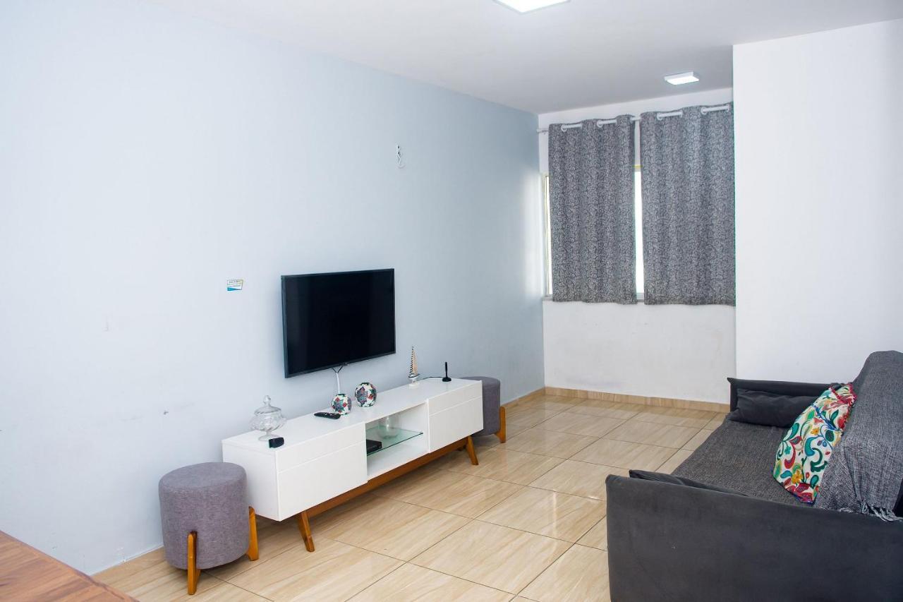 Lindo 2 Quartos Com Piscina E Ar Na Praia Do Forte Кабо Фрио Екстериор снимка