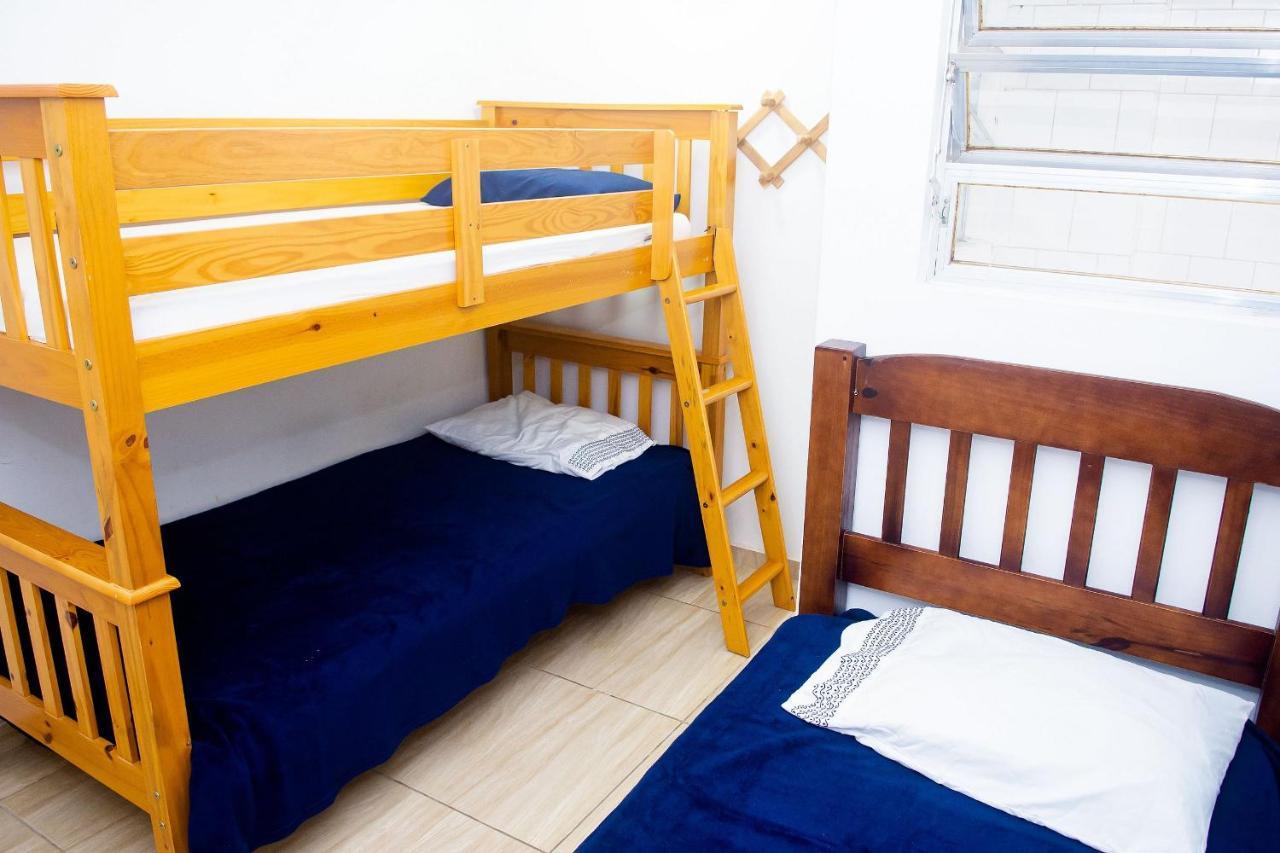 Lindo 2 Quartos Com Piscina E Ar Na Praia Do Forte Кабо Фрио Екстериор снимка