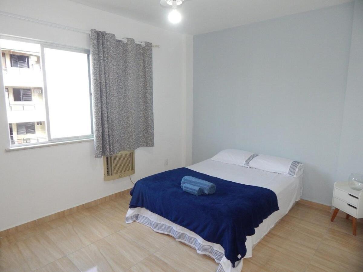 Lindo 2 Quartos Com Piscina E Ar Na Praia Do Forte Кабо Фрио Екстериор снимка